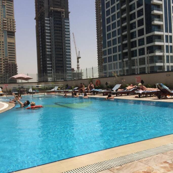 Lake View Jlt - Lovely Apartment In ドバイ エクステリア 写真